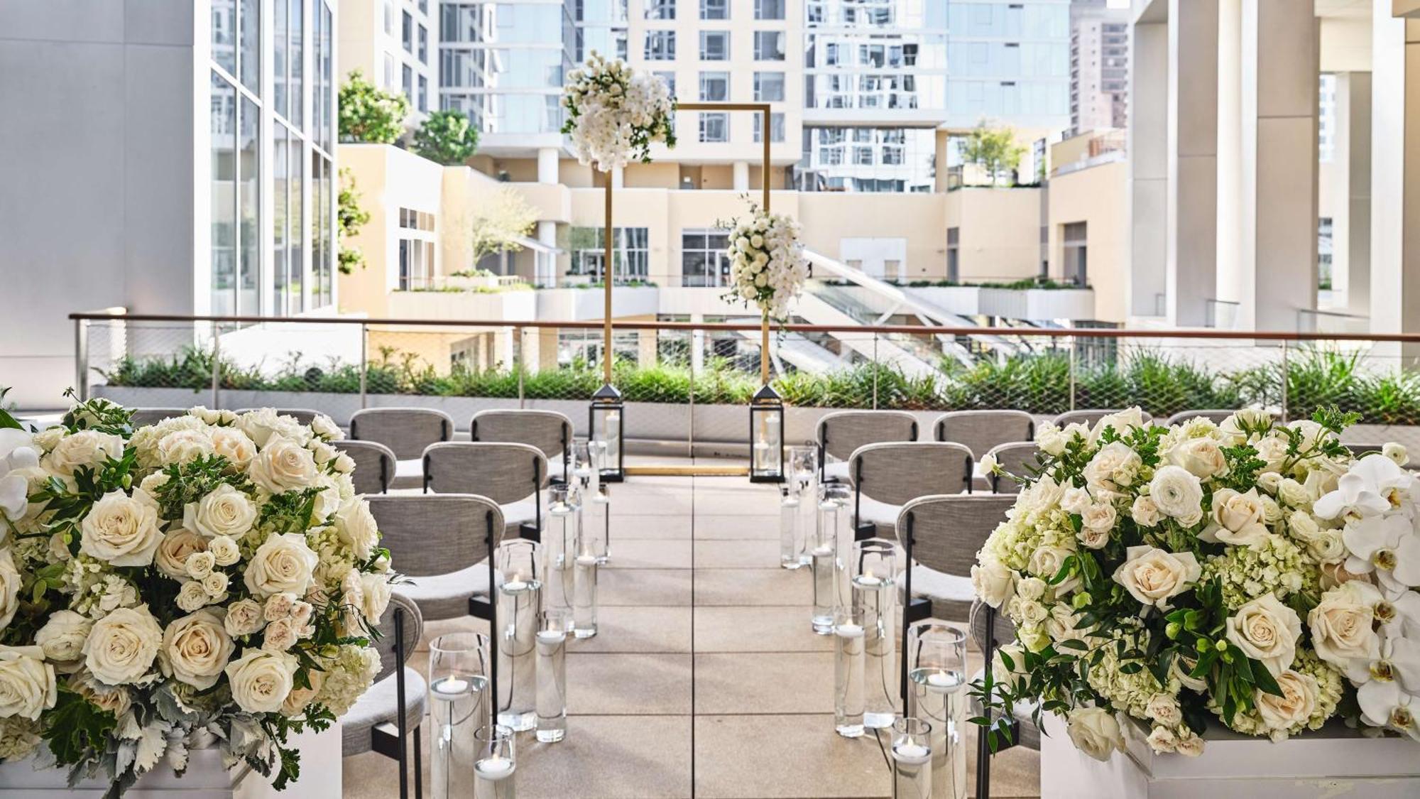 Conrad Los Angeles Exteriér fotografie